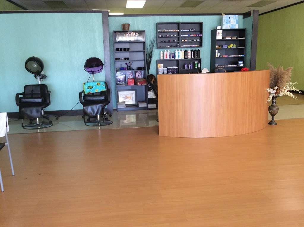 Threading & Waxing | 1204 N Kinzie Ave, Bradley, IL 60915 | Phone: (815) 929-9766