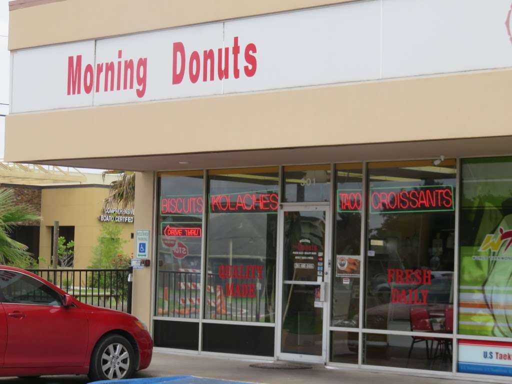 Morning Donuts | 301 W Edgewood Dr, Friendswood, TX 77546, USA | Phone: (281) 482-3455