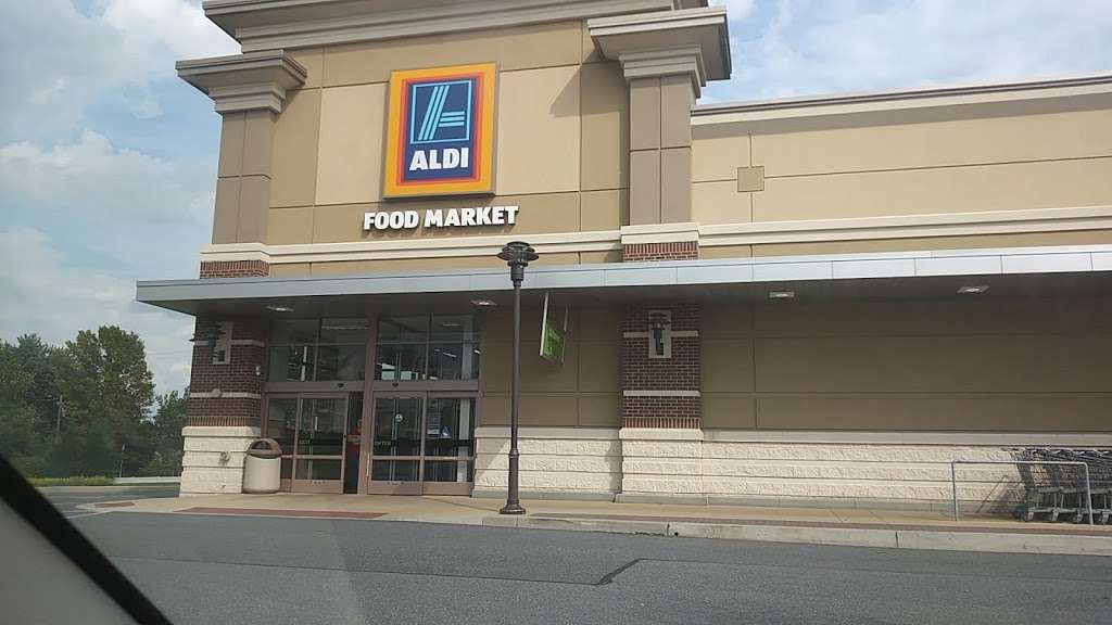 ALDI | 2350 Lincoln Hwy E, Lancaster, PA 17602, USA | Phone: (855) 955-2534