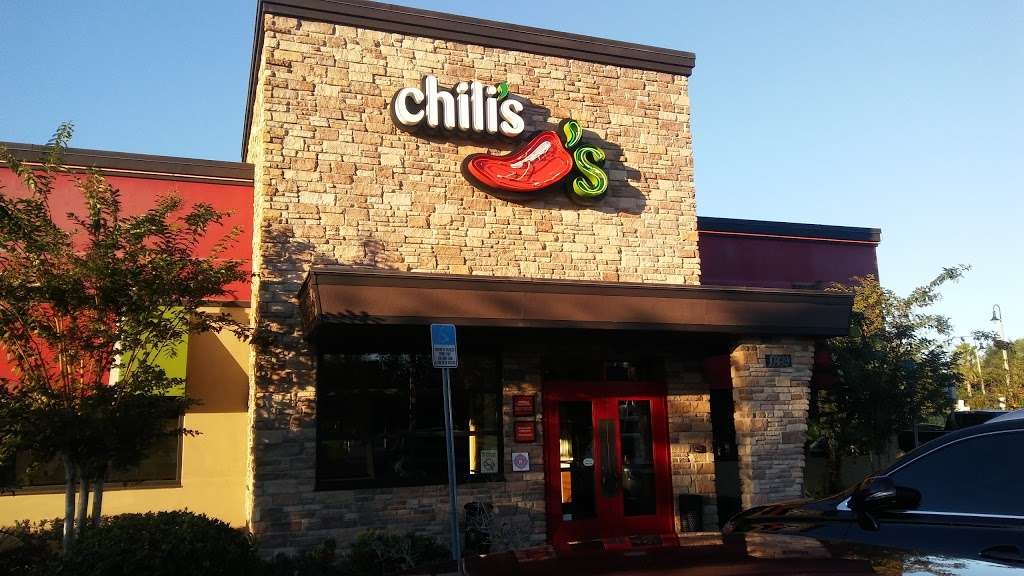 Chilis Grill & Bar | 17419 US-441, Mt Dora, FL 32757, USA | Phone: (352) 589-4002