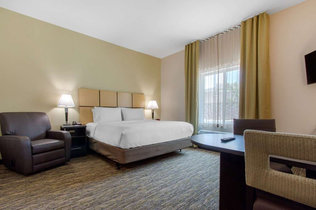 Candlewood Suites San Antonio Lackland AFB Area | 6439 W US Hwy 90, San Antonio, TX 78227, USA | Phone: (210) 674-1512