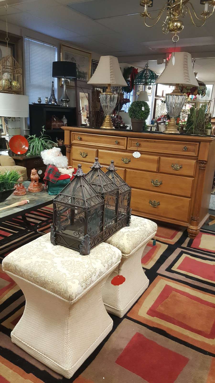 Twice as Nice Consignments | 104 NH-101A, Amherst, NH 03031, USA | Phone: (603) 886-0866