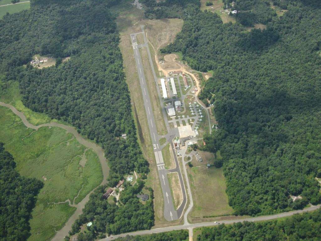 Claremont Airport 58M | 166 Raintree Ln, Elkton, MD 21921 | Phone: (410) 398-0234