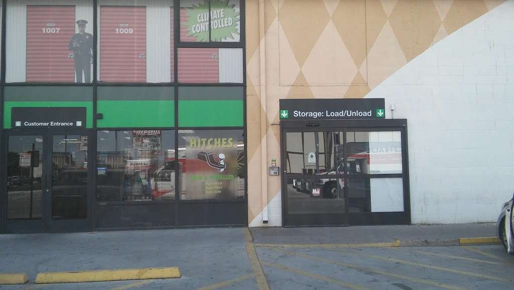 U-Haul Moving & Storage at Boulder Hwy | 5316 Boulder Hwy, Las Vegas, NV 89122 | Phone: (702) 435-7555