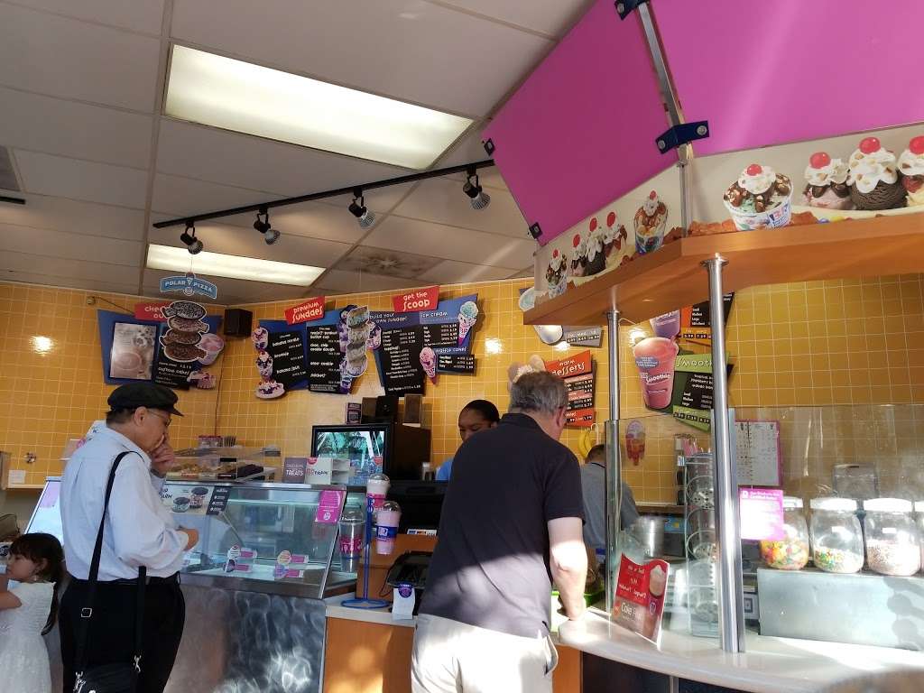 Baskin-Robbins | 12540 South St, Cerritos, CA 90703, USA | Phone: (562) 924-0656