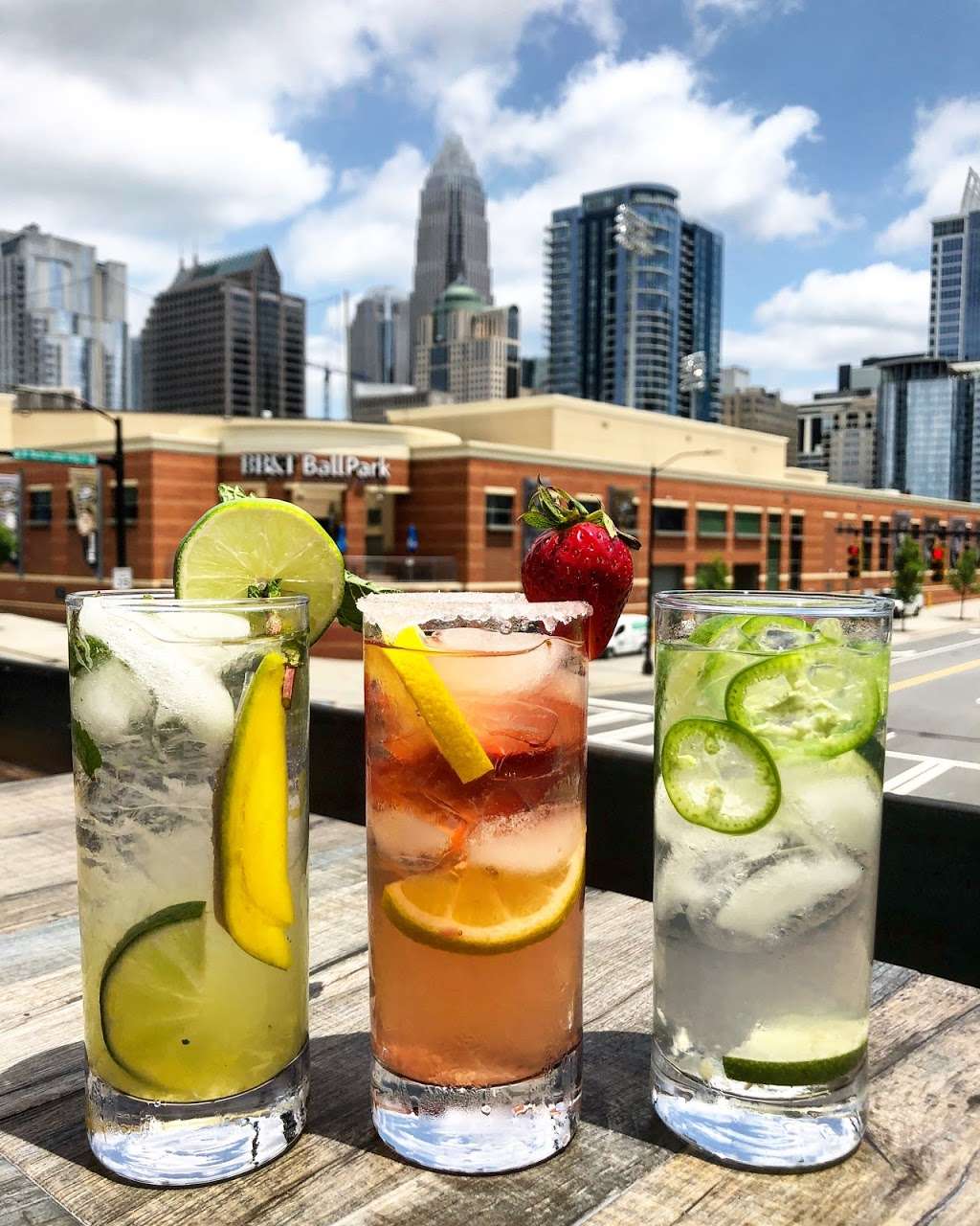 Graham St. Pub & Patio | 400 S Graham St, Charlotte, NC 28202 | Phone: (980) 218-9228