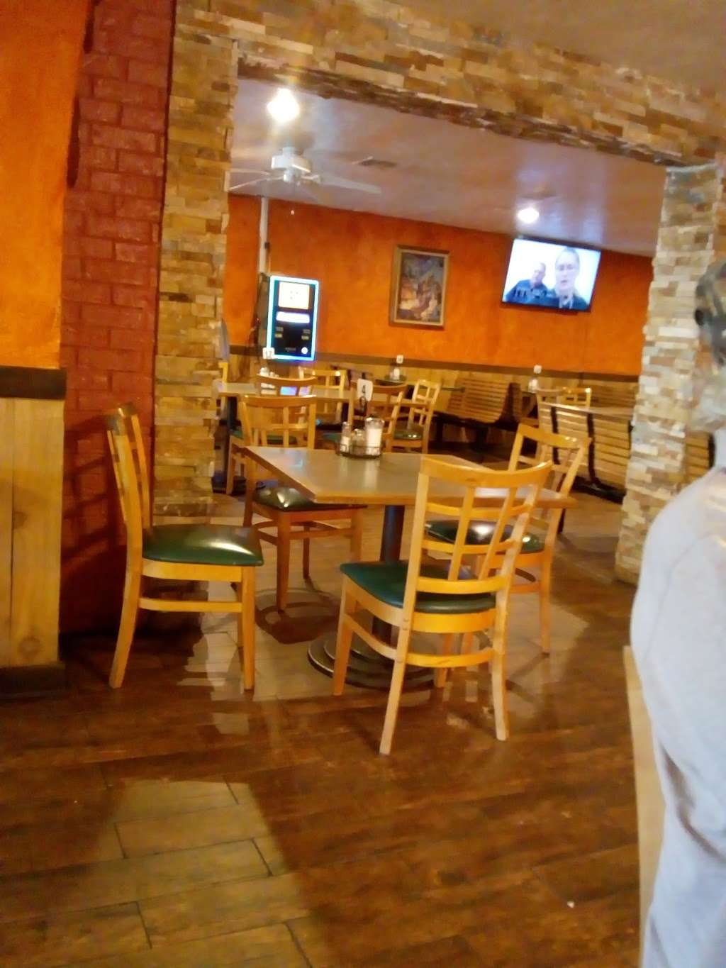 Indios Taqueria & Seafood | 9830 Jensen Dr, Houston, TX 77093, USA | Phone: (713) 694-3889