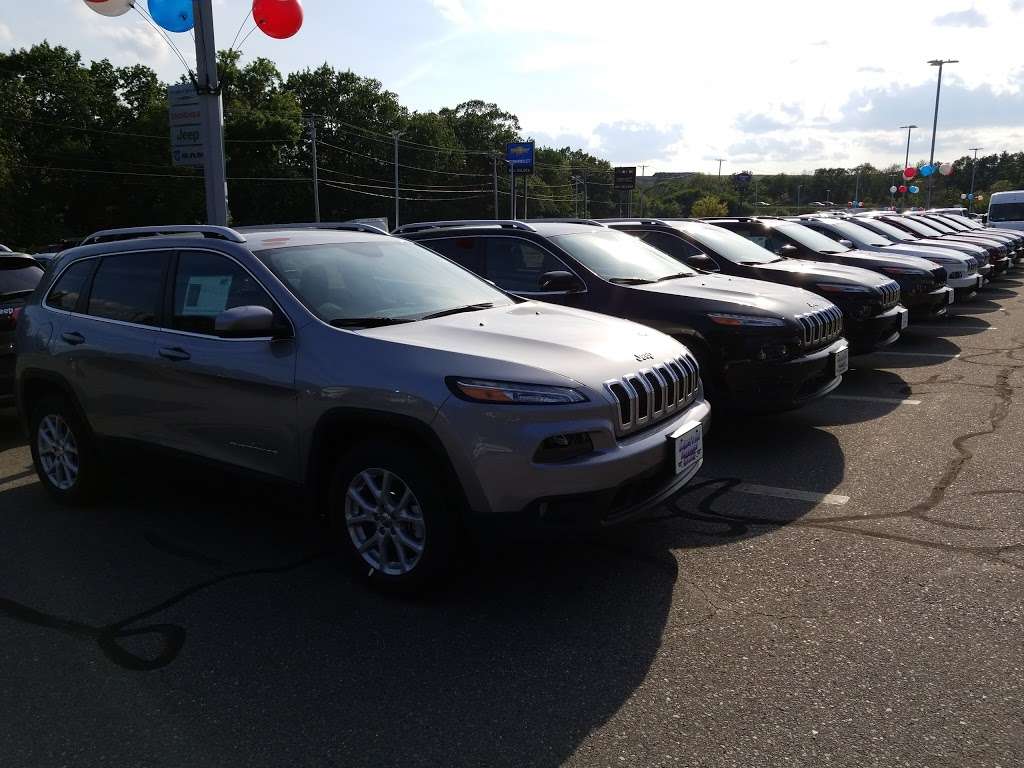 Bill DeLuca Chrysler Jeep Dodge Ram | 108 Bank Rd, Haverhill, MA 01832, USA | Phone: (978) 228-3187