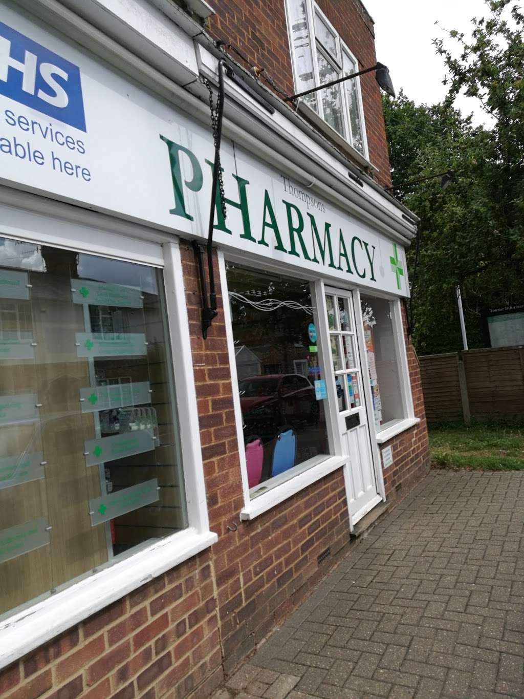 Thompsons Pharmacy | 1A Riding Ln, Hildenborough, Tonbridge TN11 9HX, UK | Phone: 01732 833433