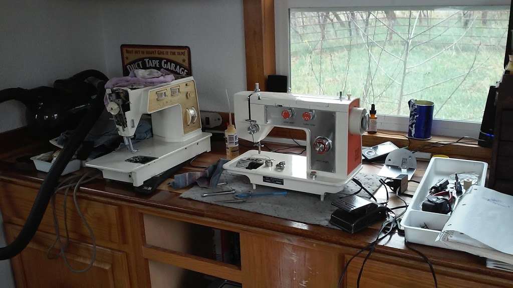 Chets Sewing Machine Repair and Service | S Garfield Ave, Loveland, CO 80537, USA | Phone: (970) 541-1187