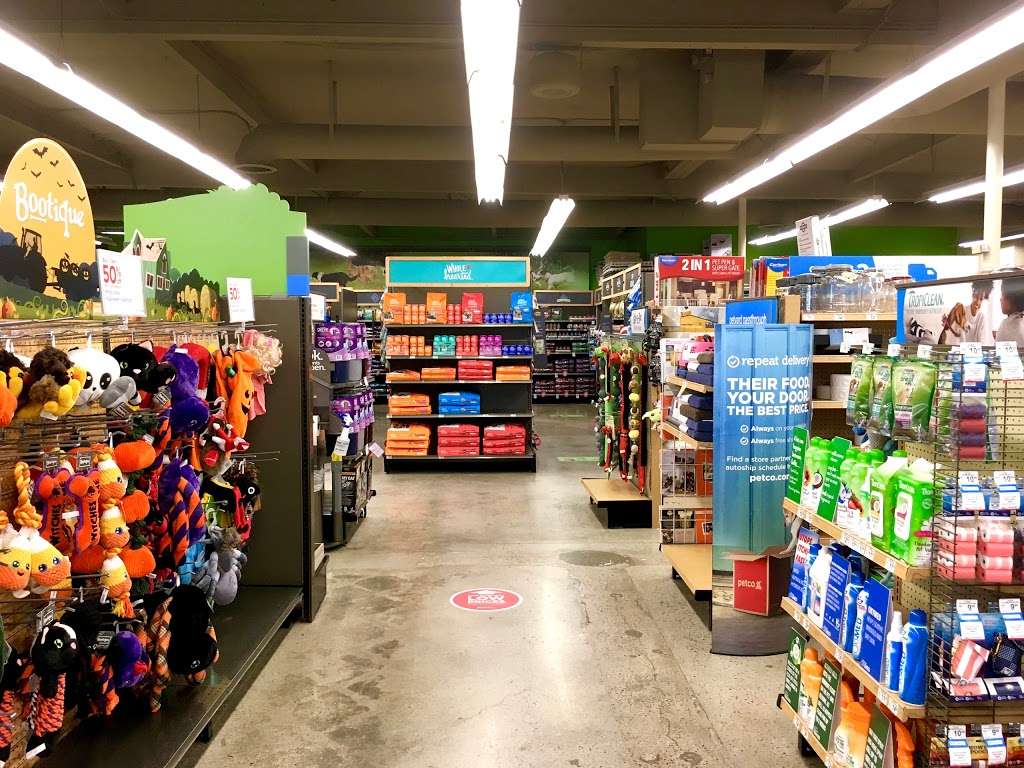 Petco 2749 Via De La Valle, Del Mar, CA 92014 Hours, Directions