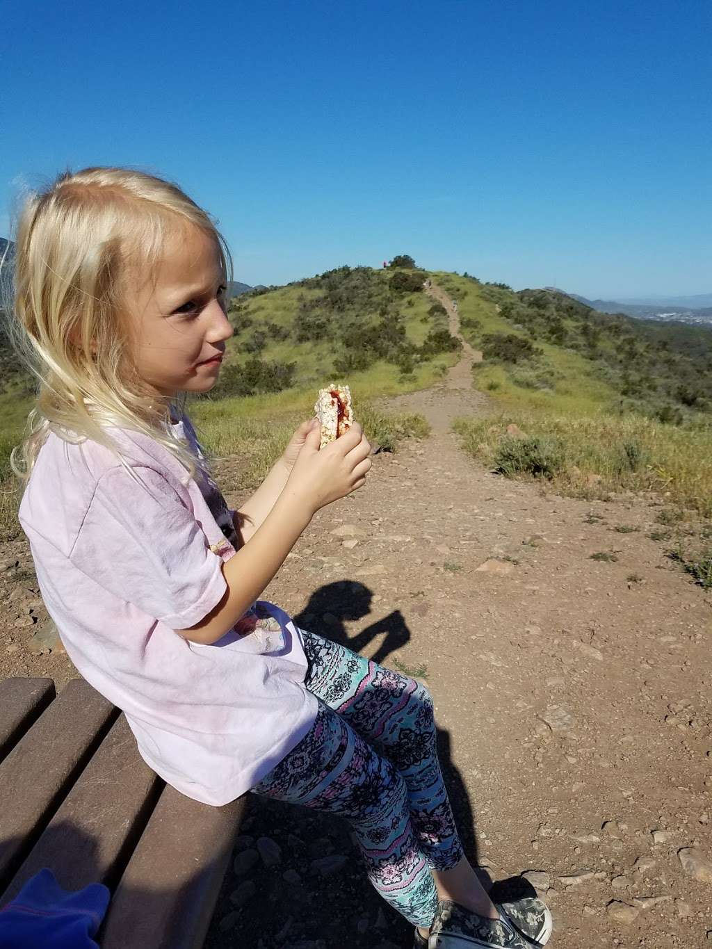 Edison Trail Bench | Thousand Oaks, CA 91361, USA