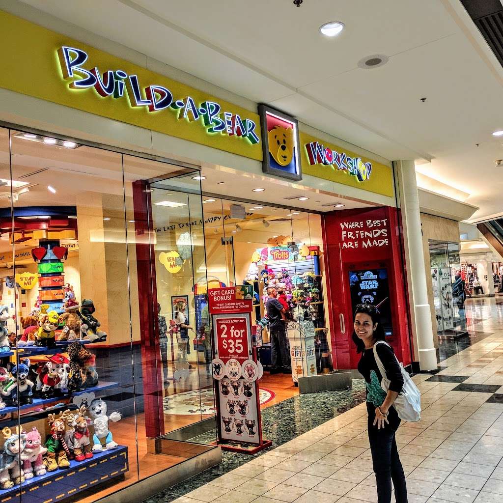 Build-A-Bear Workshop | 3101 PGA Boulevard Ste C117, Palm Beach Gardens, FL 33410, USA | Phone: (561) 630-7734