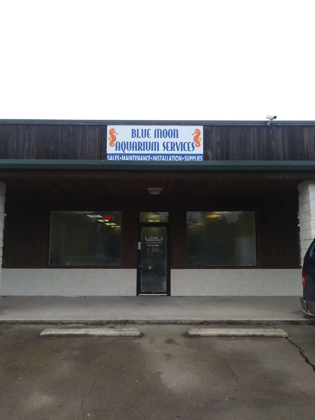 Blue Moon Aquarium Services | 23933 Nichols Sawmill Rd, Hockley, TX 77447, USA | Phone: (281) 413-6342