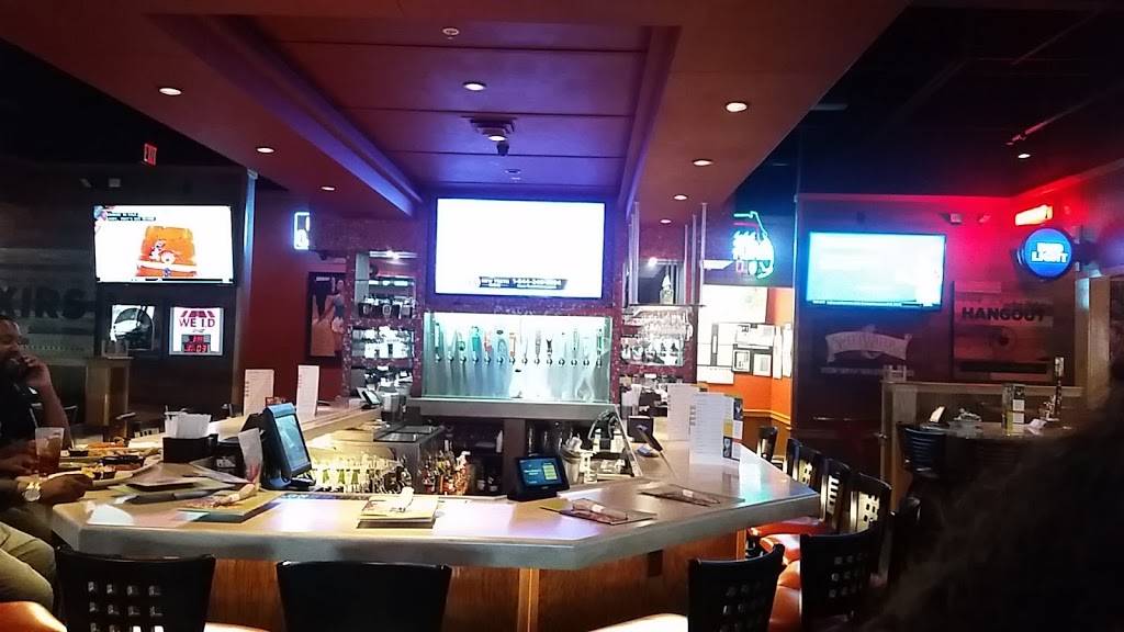 Applebees Grill + Bar | 2503 S Kirkman Rd, Orlando, FL 32811 | Phone: (407) 704-6750