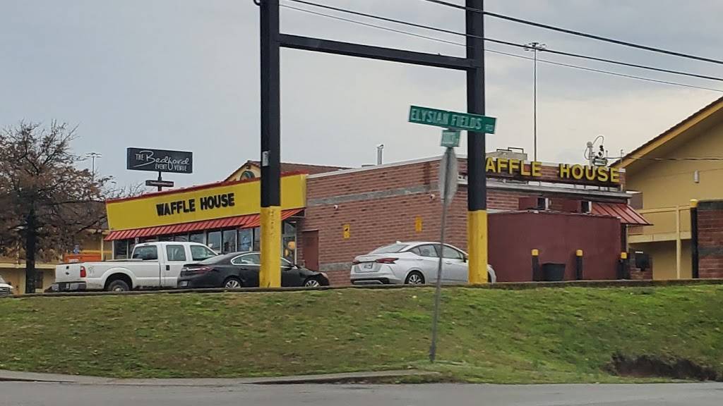 Waffle House | 4301 Sidco Dr, Nashville, TN 37204, USA | Phone: (615) 832-4942