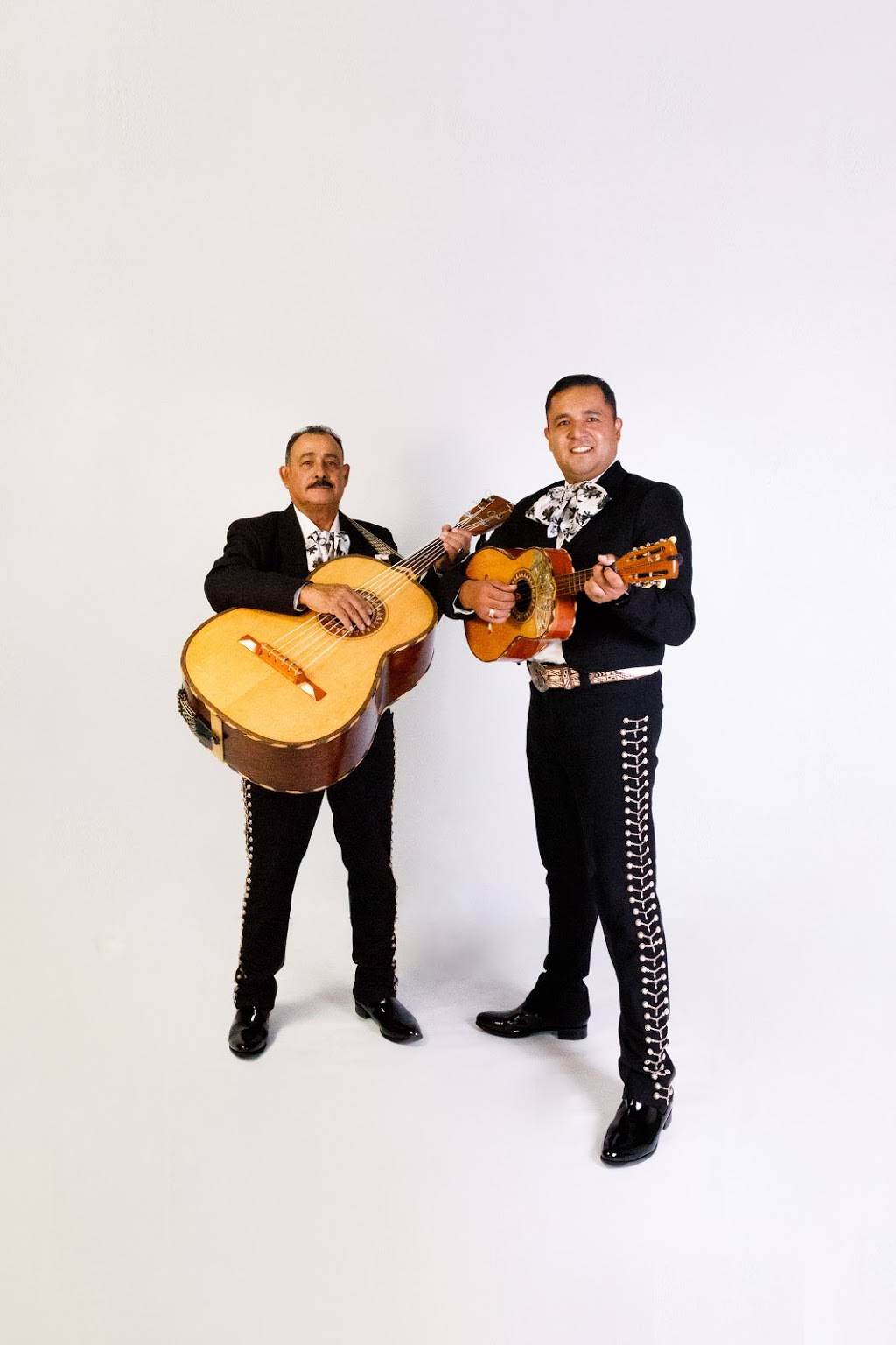 Mariachi Perla de Las Vegas | 2513 E Webb Ave, North Las Vegas, NV 89030, USA | Phone: (702) 517-9956