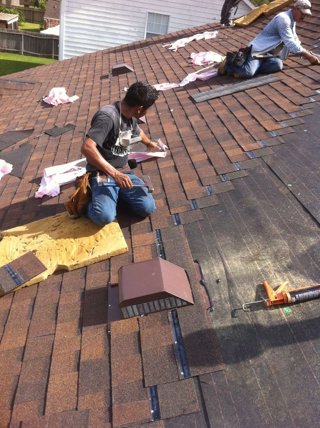 Brazosport Roofing | 144 Brazosport Blvd N, Clute, TX 77531, USA | Phone: (979) 297-9600