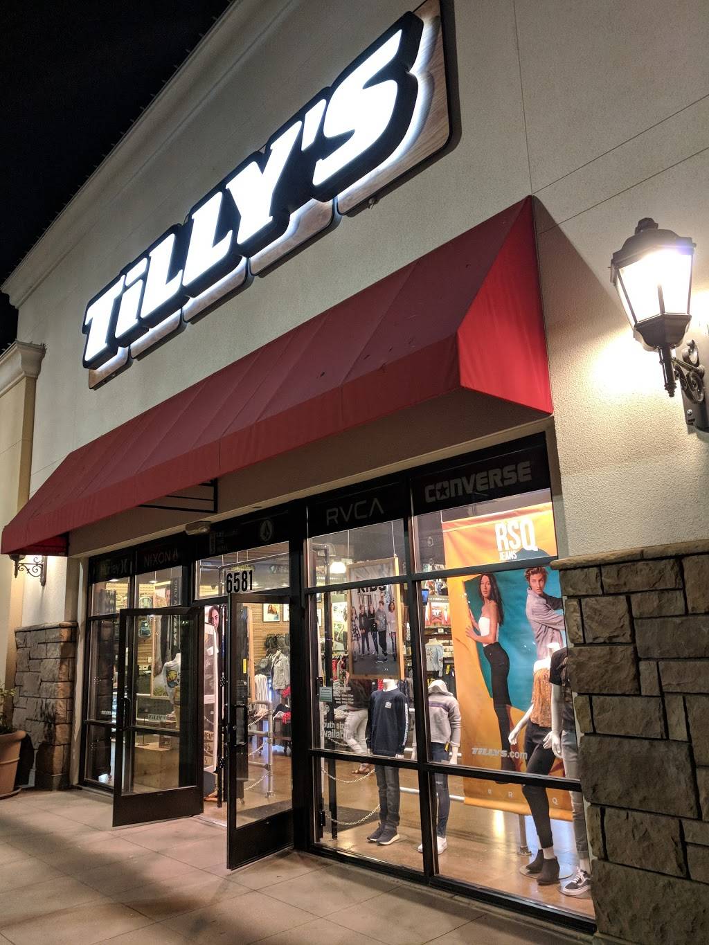 Tillys | 6581 N Riverside Dr, Fresno, CA 93722, USA | Phone: (559) 470-6810