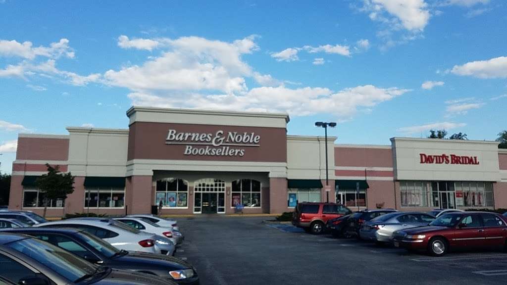 Barnes & Noble | 1553 Almonesson Rd, Deptford Township, NJ 08096, USA | Phone: (856) 232-3123