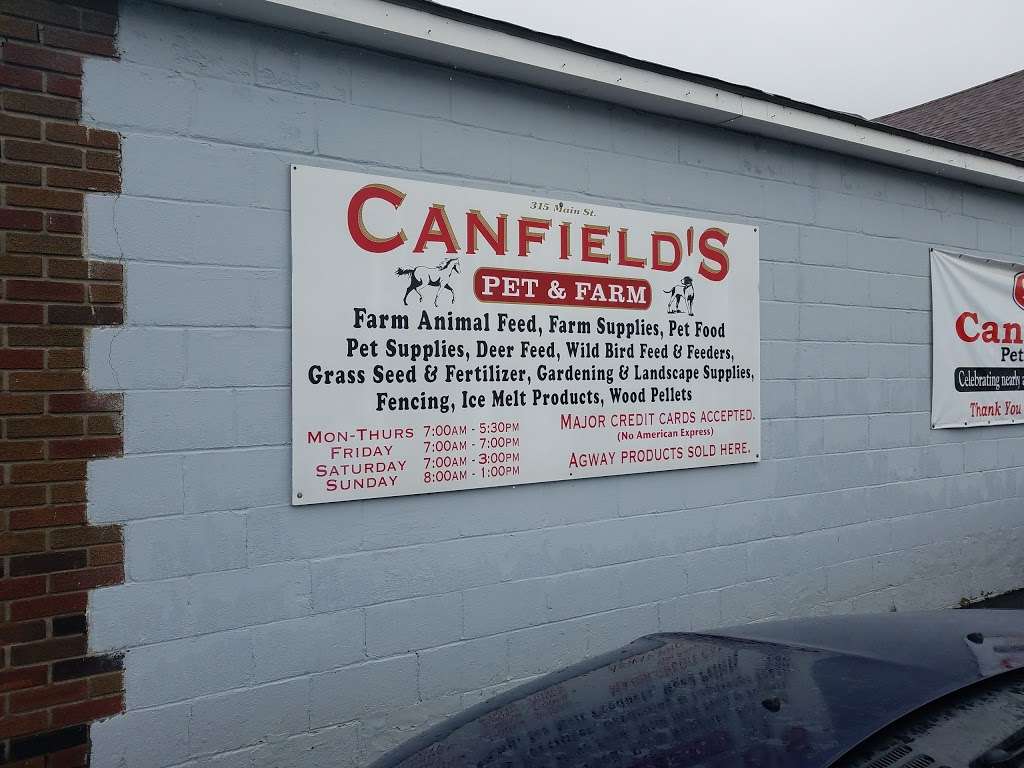 Canfields Pet & Farm | 315 Main St, Stroudsburg, PA 18360 | Phone: (570) 421-1821