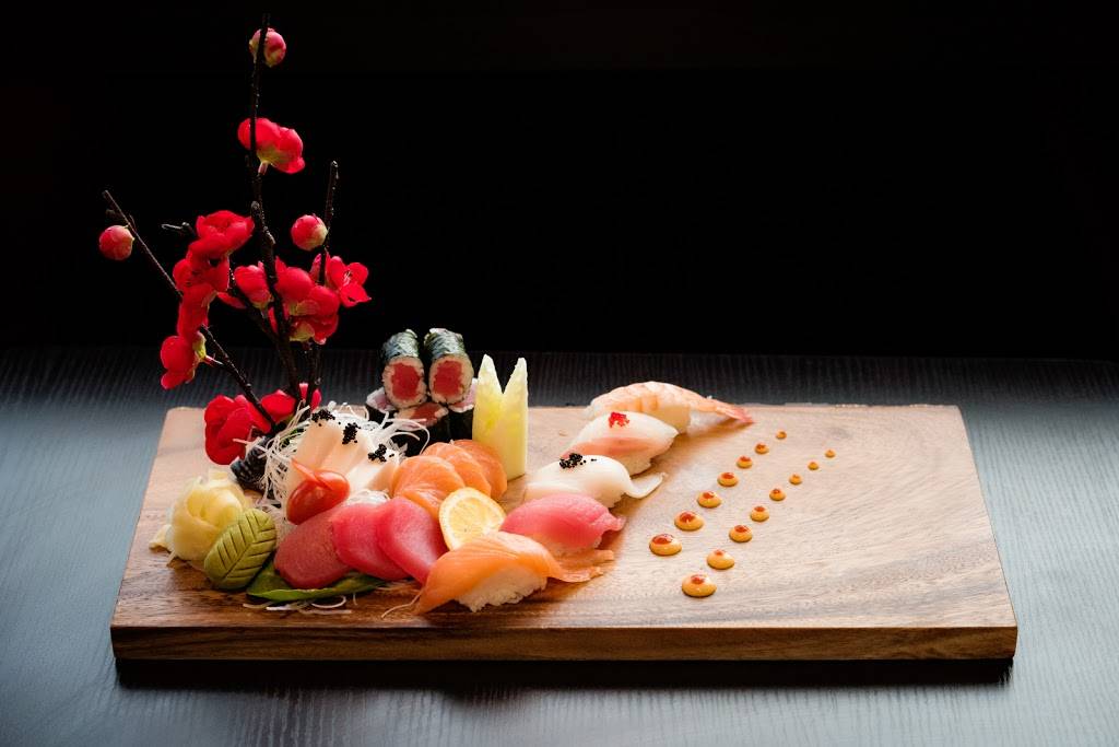 Oyshi - Sushi & Hibachi | 5220 TX-360 #100, Grand Prairie, TX 75052, USA | Phone: (972) 352-6688