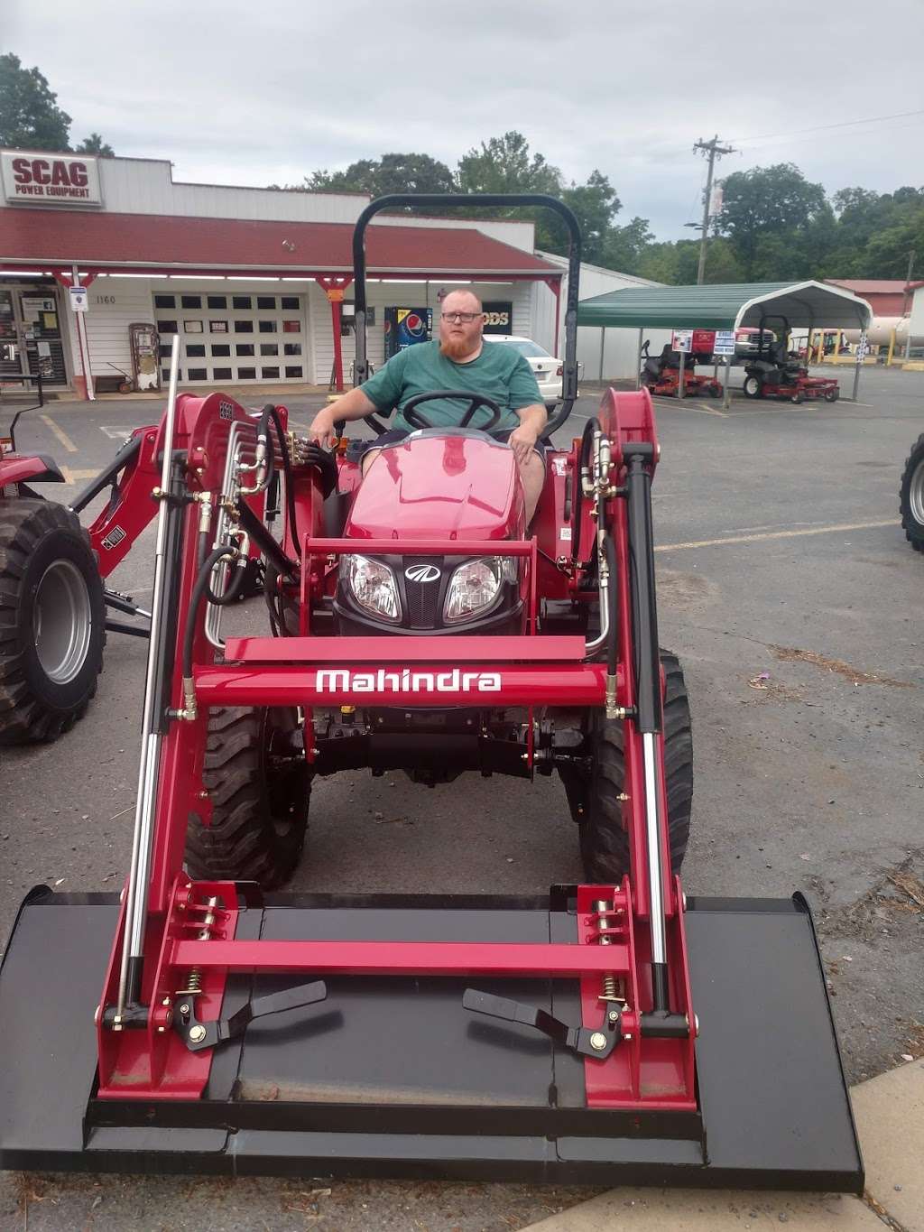 Oakboro Tractor and Equipment | 1160 N Main St, Oakboro, NC 28129, USA | Phone: (704) 485-3960