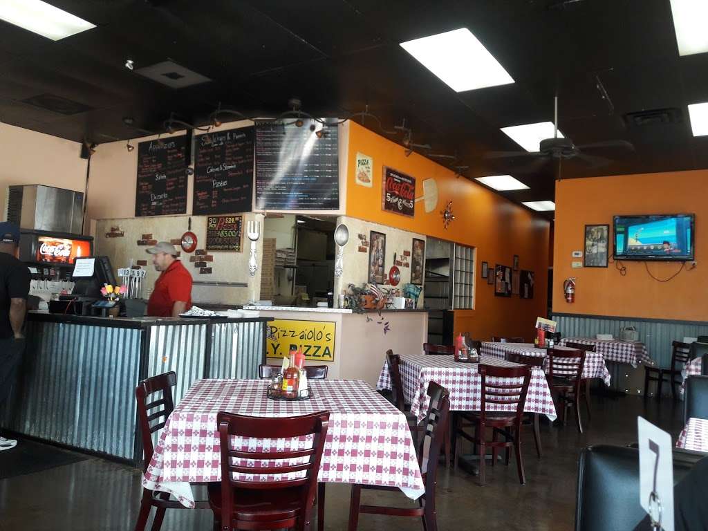 Pizzaiolos Pizza and Pasta | 355 E Westchester Pkwy #100, Grand Prairie, TX 75052, USA | Phone: (972) 262-4100