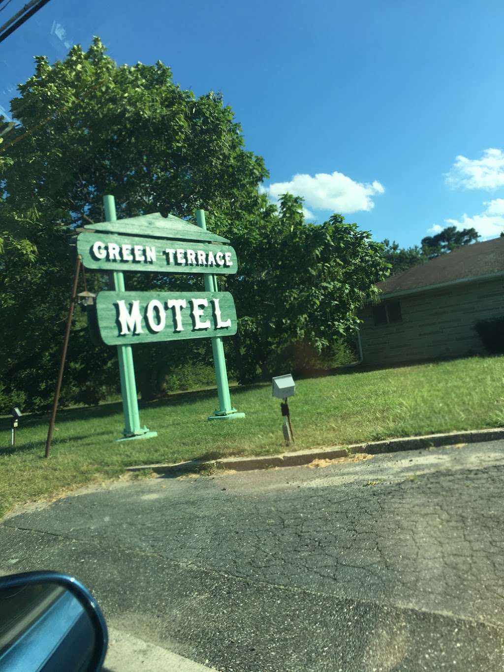 Green Terrace Motel | 1005 E Black Horse Pike, Hammonton, NJ 08037, USA | Phone: (609) 703-0008