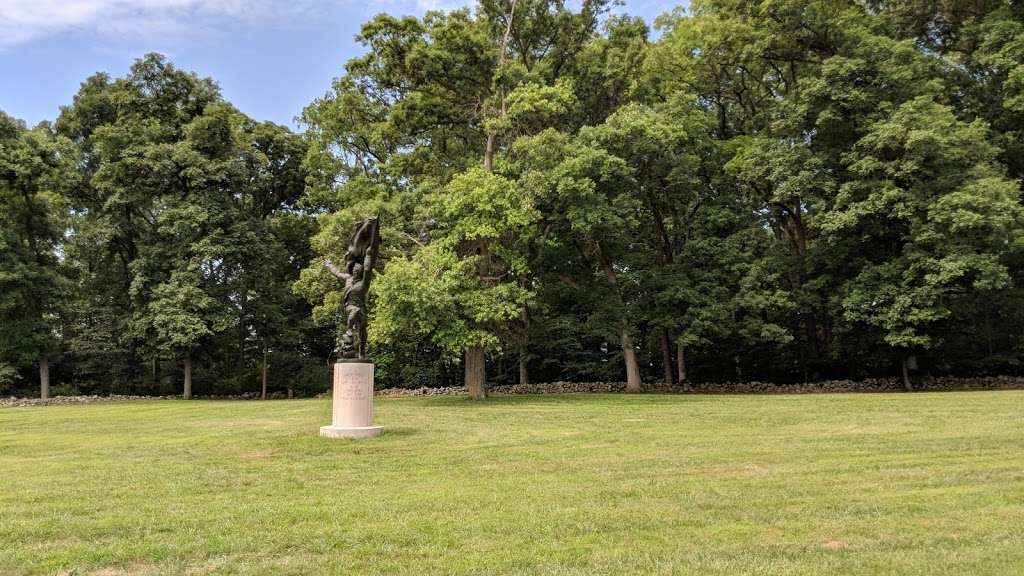 Gettysburg Auto Tour Stop 7 | 32 S Confederate Ave, Gettysburg, PA 17325, USA