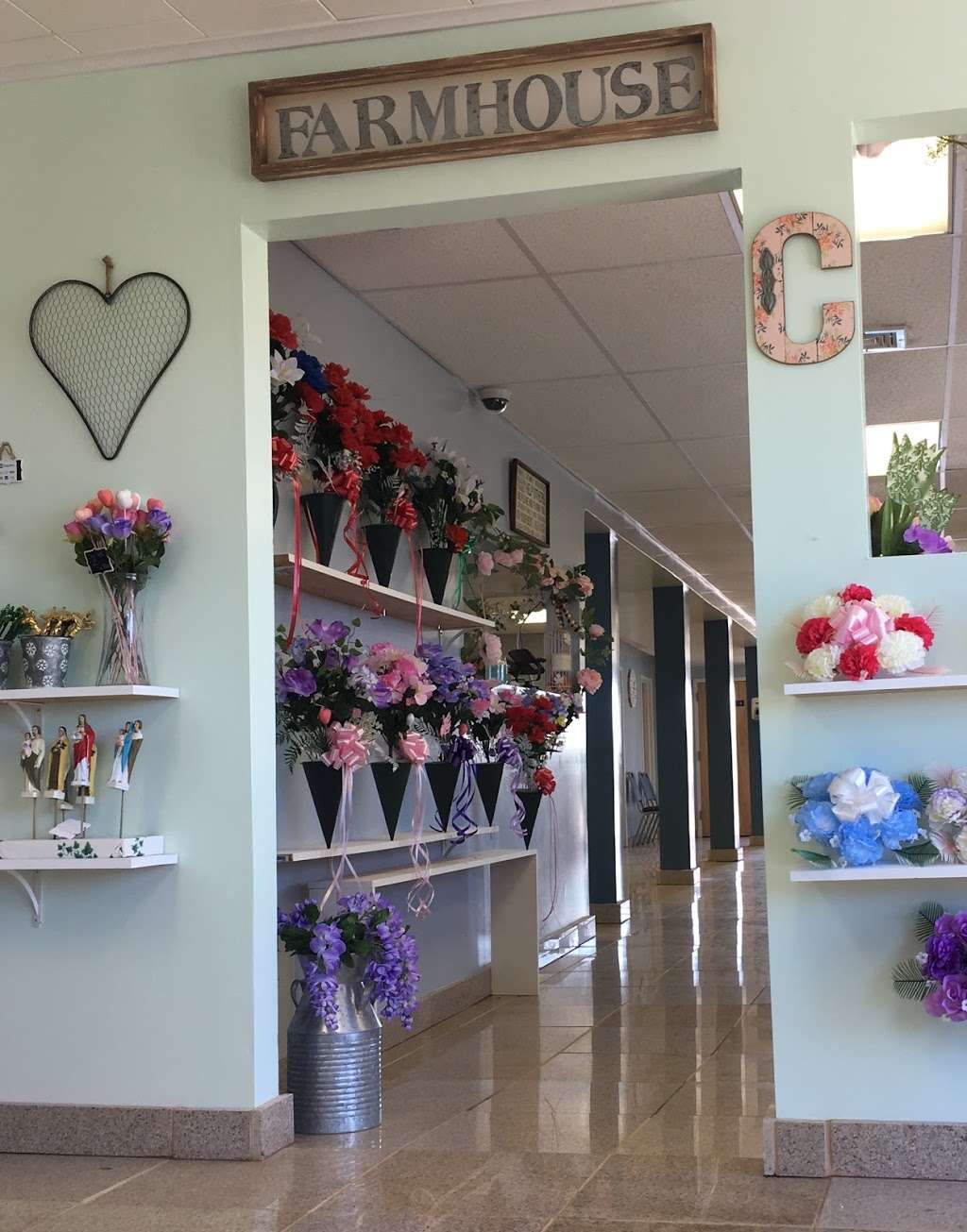 Chickys Florist | 1300 Wellwood Ave, West Babylon, NY 11704 | Phone: (631) 270-4564