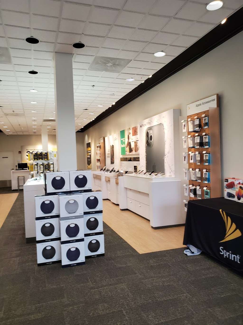 Sprint Store | 50 Highland Common E, Hudson, MA 01749, USA | Phone: (978) 226-1154