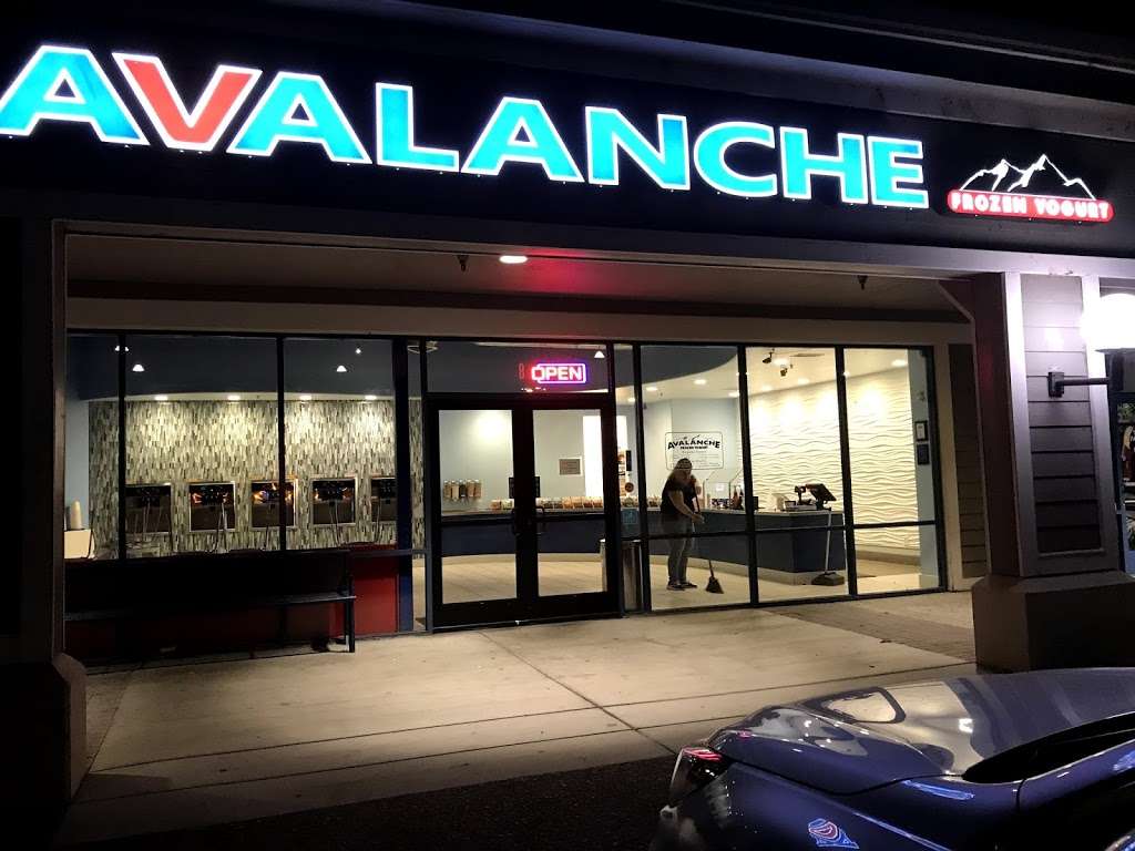Avalanche Frozen Yogurt | 321 N Texas St #102, Fairfield, CA 94533, USA | Phone: (707) 425-4866