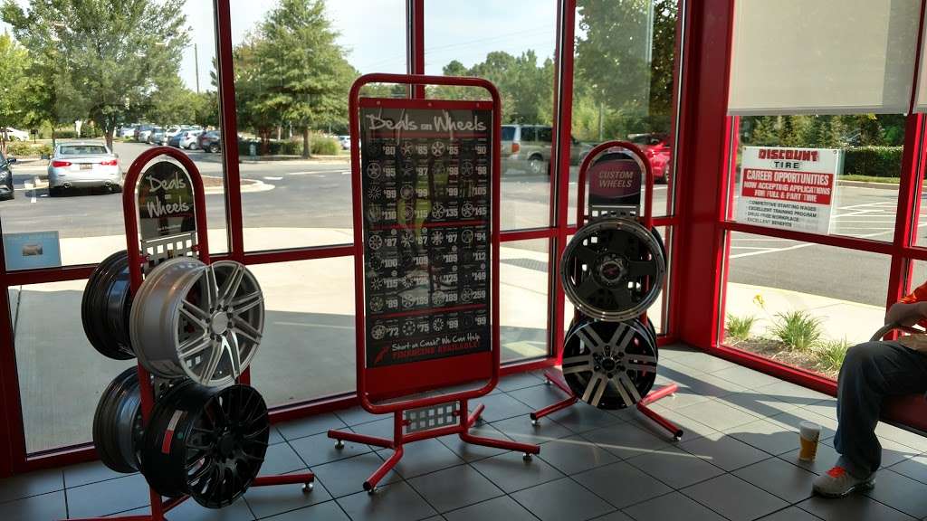 Discount Tire | 2451 SC-160, Fort Mill, SC 29708, USA | Phone: (803) 578-2828