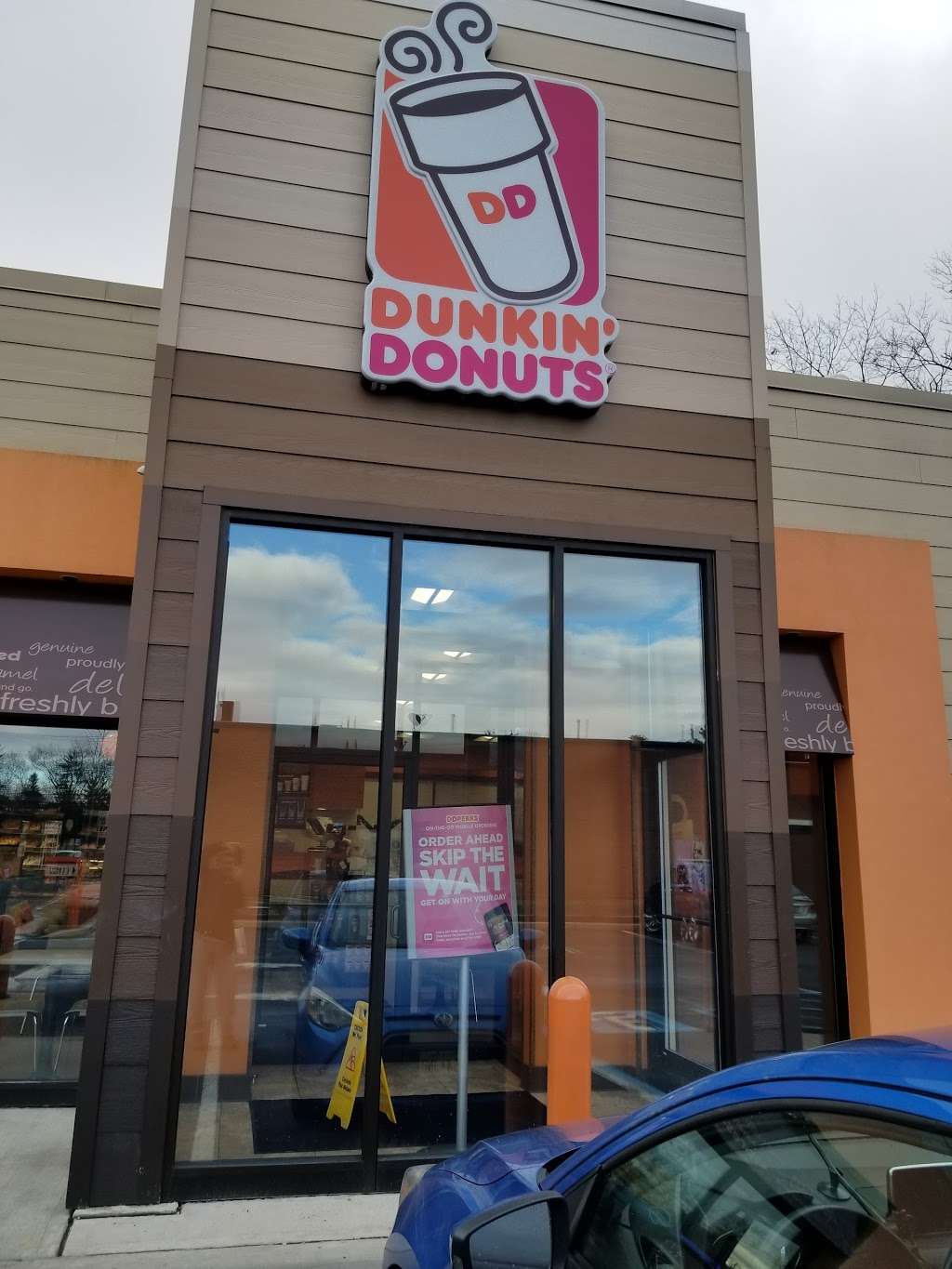 Dunkin Donuts | 1200 County Rd 530, Whiting, NJ 08759, USA | Phone: (732) 350-0909