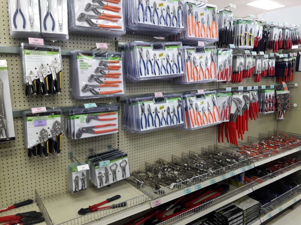Harbor Freight Tools | 4925 W Bell Rd Suite C8, Glendale, AZ 85308, USA | Phone: (602) 843-3900