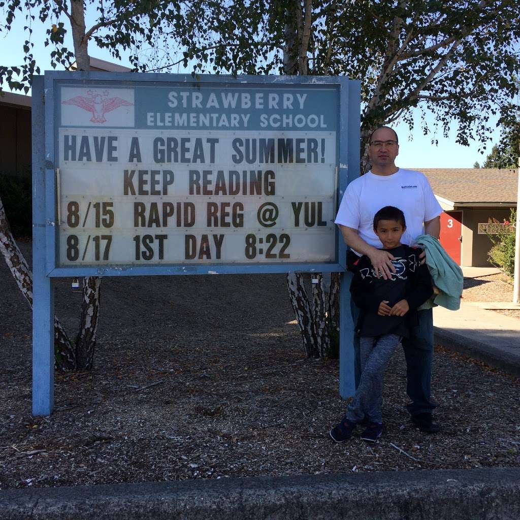 Strawberry Elementary School | 2311 Horseshoe Dr, Santa Rosa, CA 95405 | Phone: (707) 526-4433