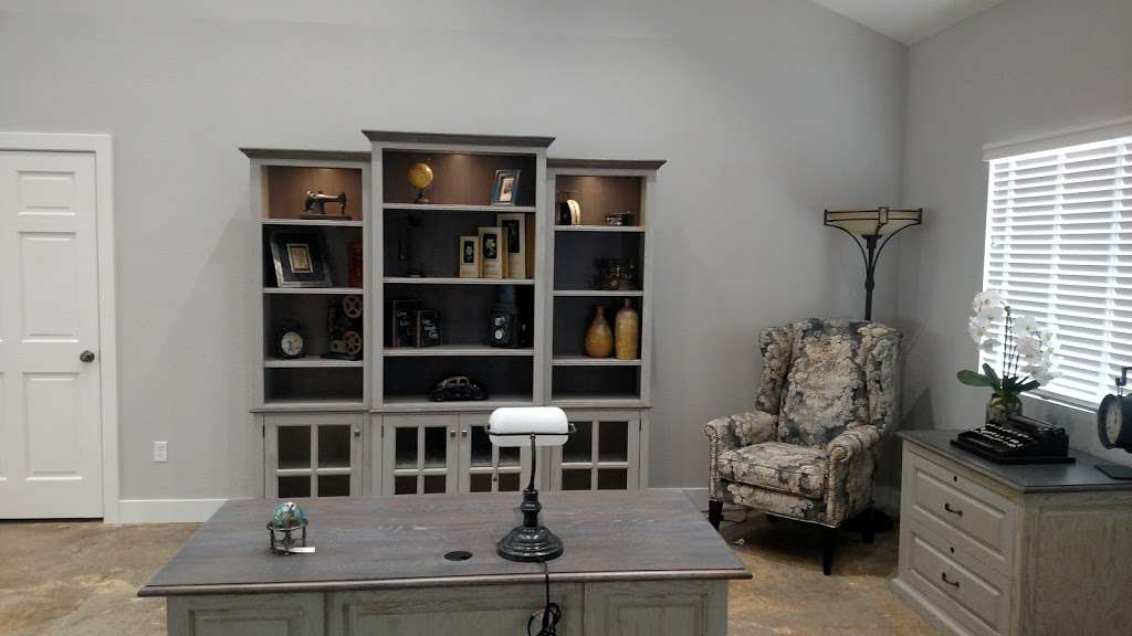 Woodley Fine Furniture | 320 S Sunset St, Longmont, CO 80501 | Phone: (303) 443-5692