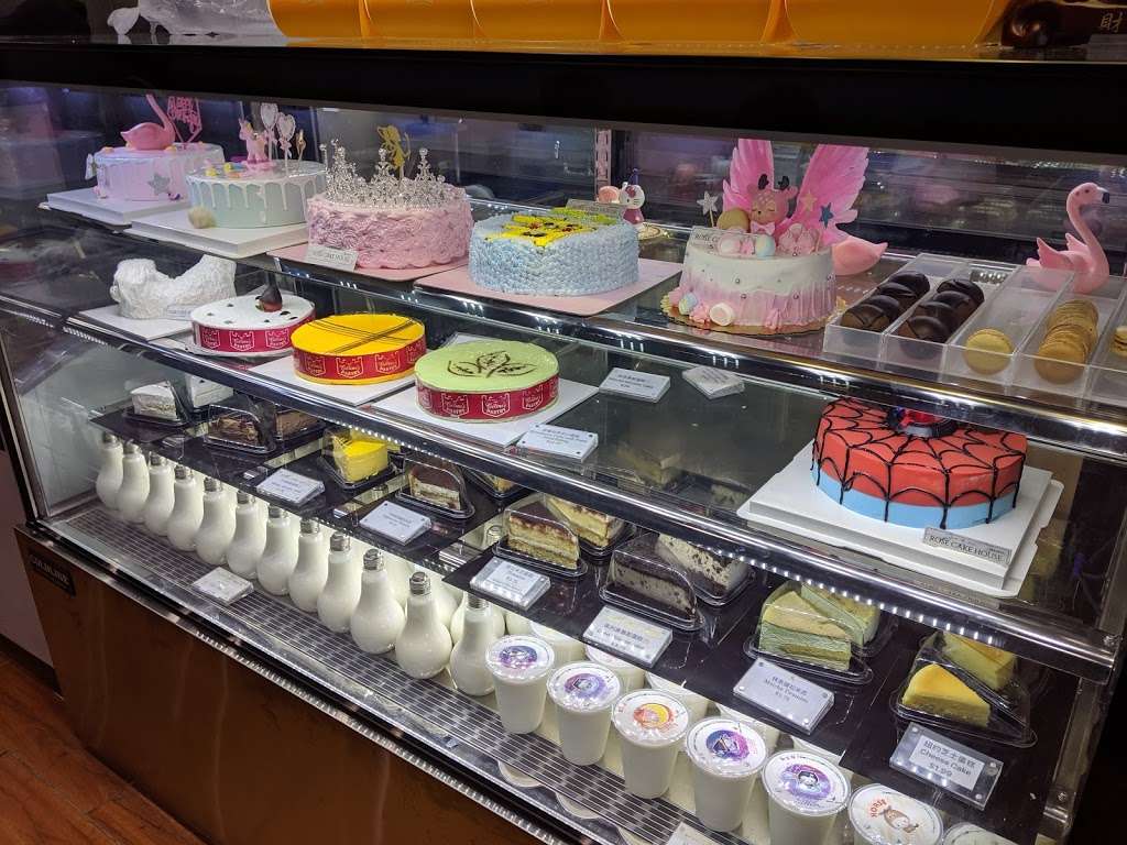 Rose Cake House | 4327 Main St, Flushing, NY 11355, USA | Phone: (917) 215-1789