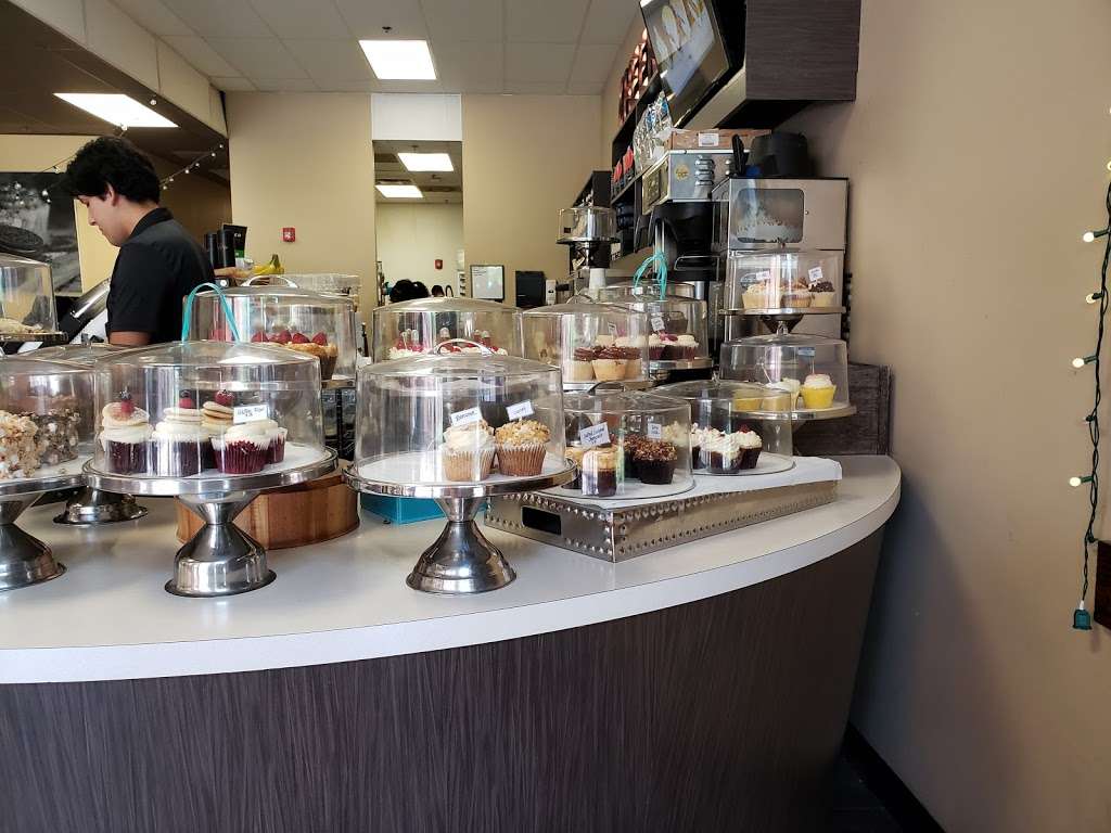 The Cupcake & Espresso Bar | 14475 Moreno Beach Dr #102, Moreno Valley, CA 92555, USA | Phone: (951) 601-2039