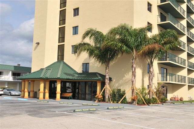 Pats Place Vacation Rentals | 3647 S Atlantic Ave, Daytona Beach Shores, FL 32118, USA | Phone: (904) 260-3110