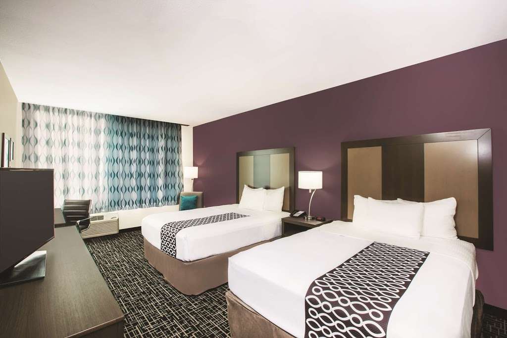 La Quinta Inn & Suites Houston Cypress | 27130 US-290, Cypress, TX 77429, USA | Phone: (281) 304-2711