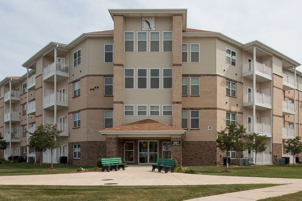 Golden Manor Senior Apartments | 1201 175th St, Hammond, IN 46324, USA | Phone: (219) 845-1400