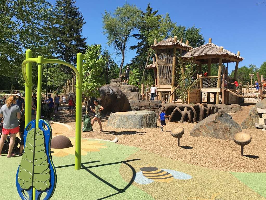 Bisons Bluff Nature Playground | 1111 E Schaumburg Rd, Schaumburg, IL 60194 | Phone: (847) 985-2100