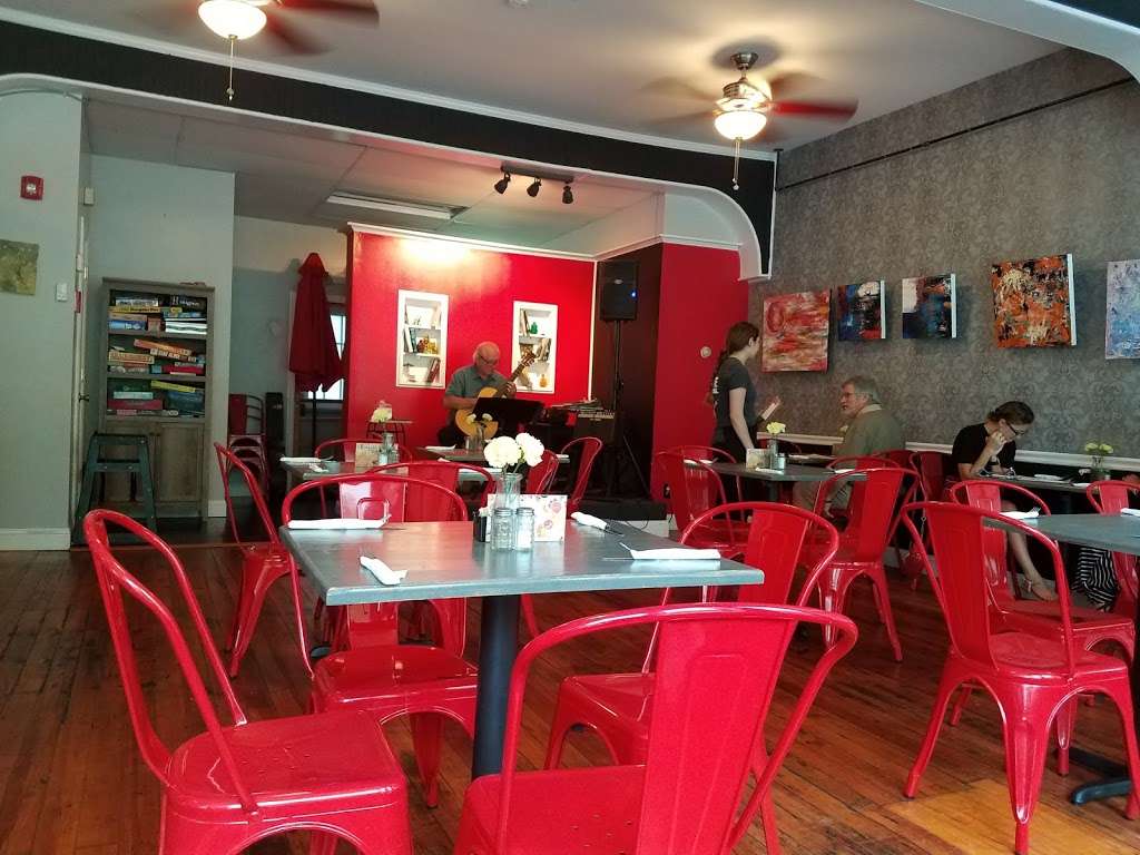 Reverie: Coffee & Craft Beer | 21 Front St, Patterson, NY 12563, USA | Phone: (845) 286-5136