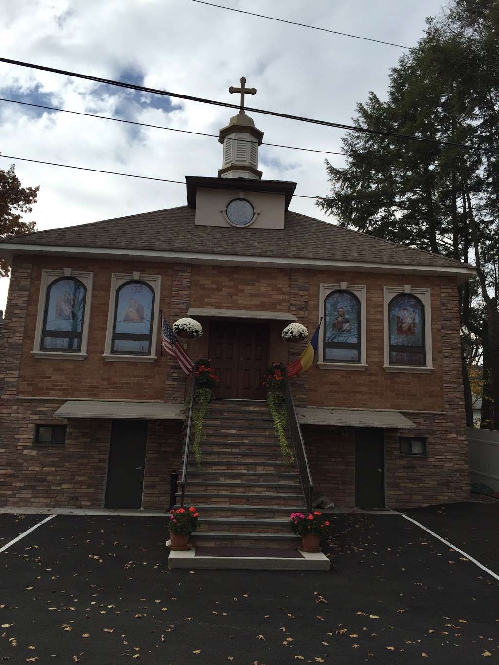 Holy Archangels Romanian Orthodox Church | 471 Morrissee Ave, Haledon, NJ 07508, USA | Phone: (973) 341-2528