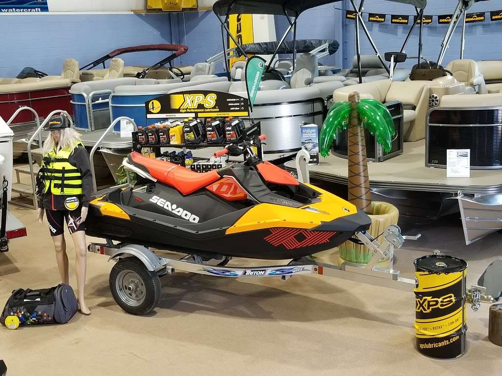 Lakeview Marina Inc. | 20901 Hague Rd, Noblesville, IN 46062, USA | Phone: (317) 773-6885