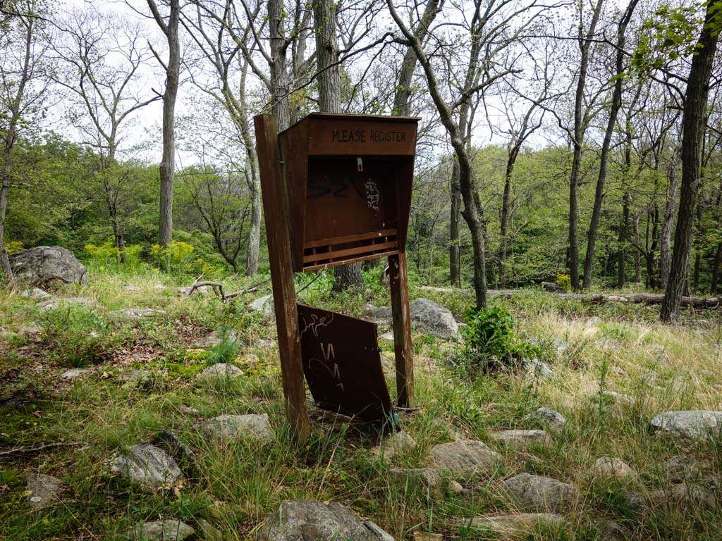 Bear Mountain Toll House Information Center | Cortlandt, NY 10567, USA