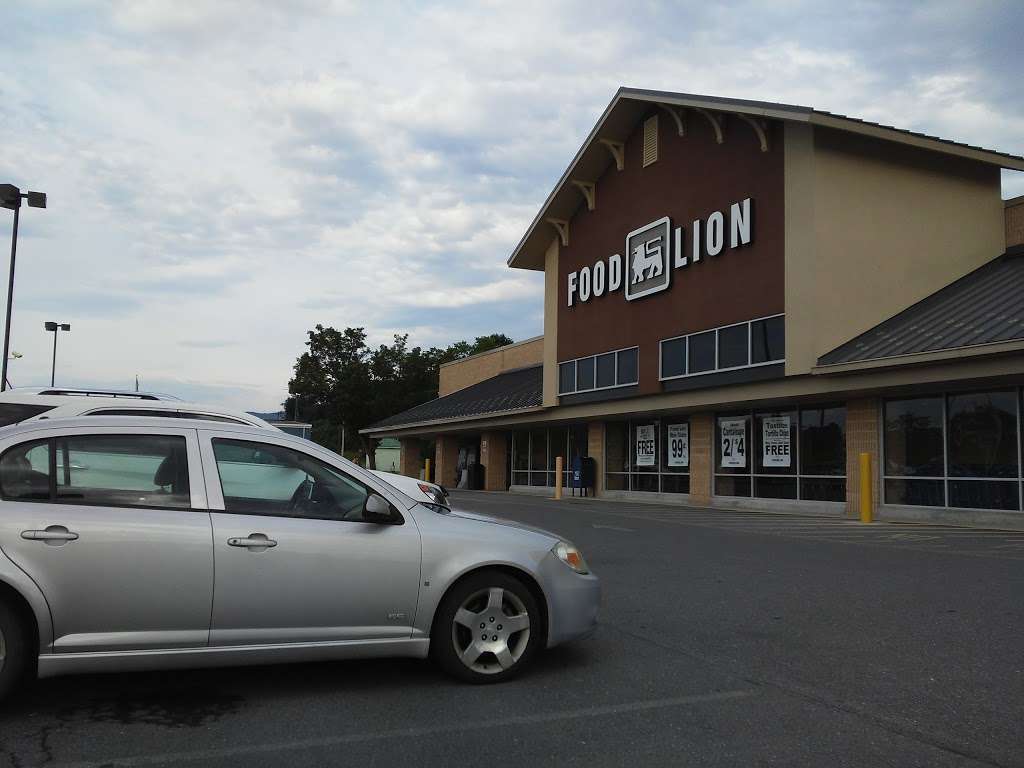 Food Lion | 431 Fort Loudon Rd, Mercersburg, PA 17236, USA | Phone: (717) 328-2312