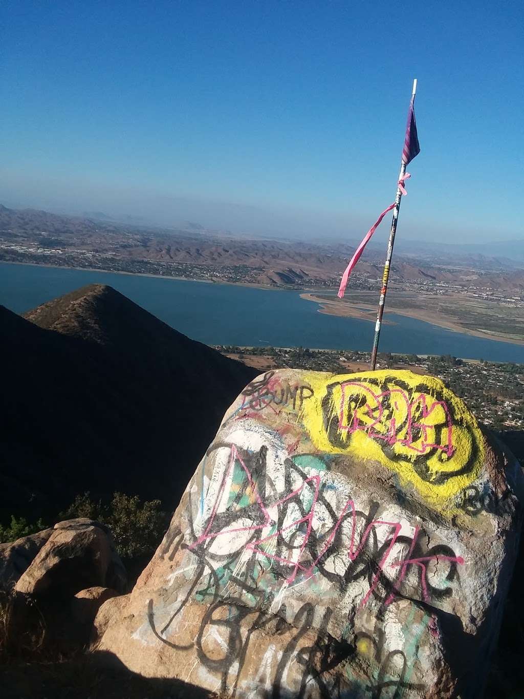 E Launch | S Main Divide, Lake Elsinore, CA 92530, USA